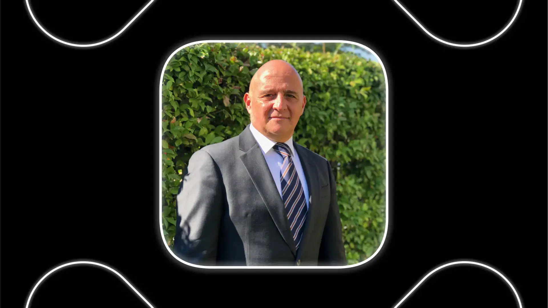 Luis Rodríguez Soler is a leading authority in compliance, Anti-Money Laundering (AML), and Counter-Terrorist Financing (CTF).